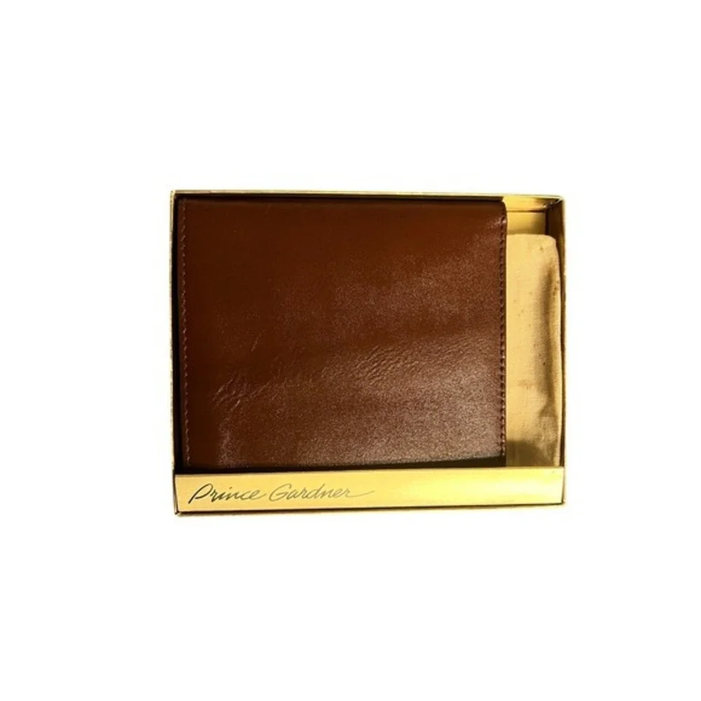 VTG Prince Gardner Brown Leather Bifold Wallet Classic‎ Minimalist Design